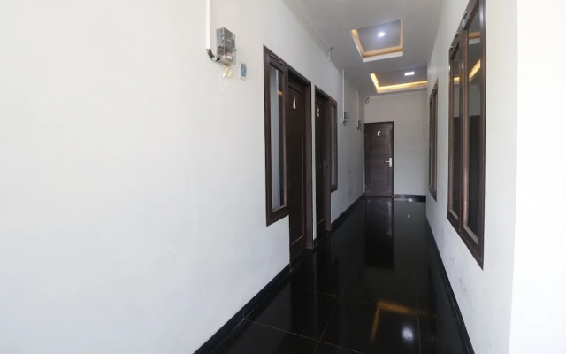 RedDoorz @ Limo Depok