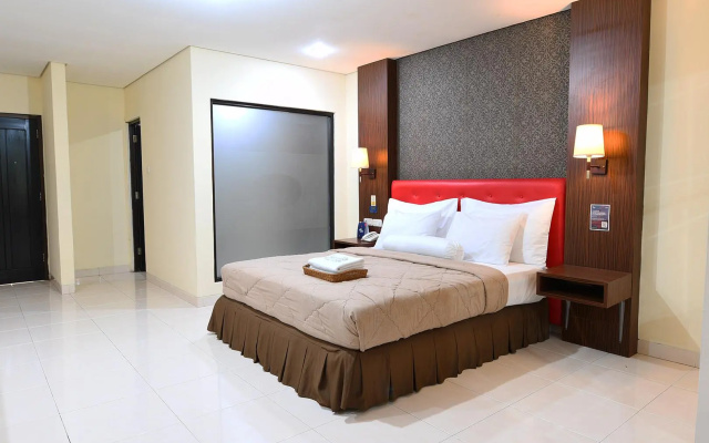 C'One Hotel Cempaka Putih