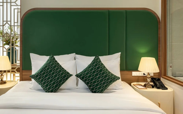 Selegend Hotel