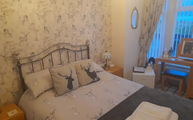 Montague Villa B&B