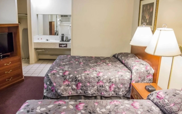 Economy Inn