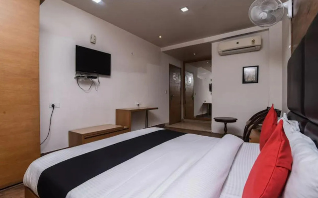 Hotel JPS Residency