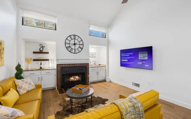 X Template House in Prescott
