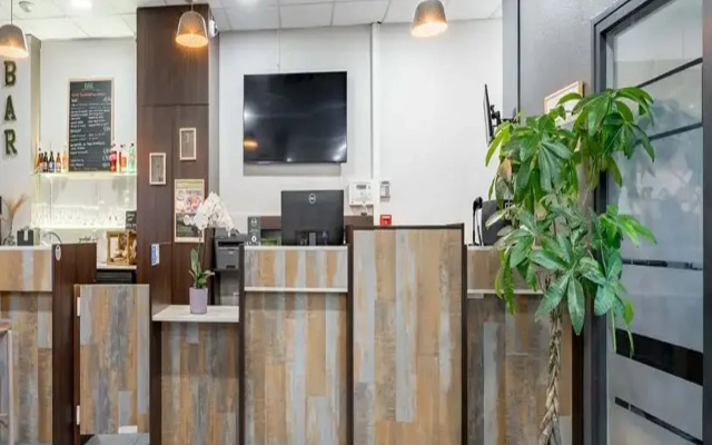 B&B HOTEL Maubeuge Louvroil