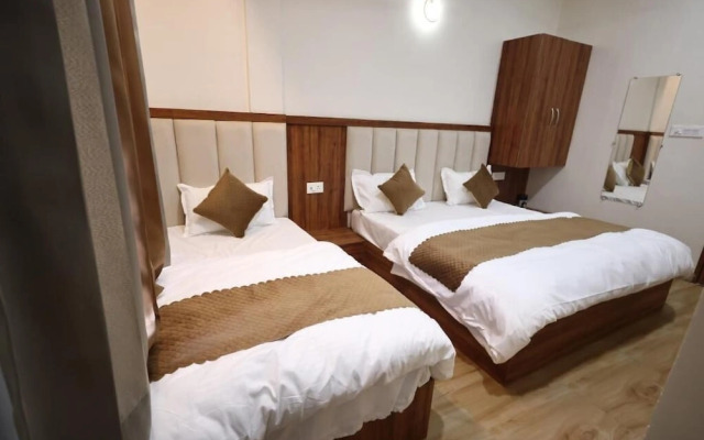 Hotel Om Divine