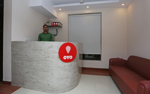 OYO 9997 Sohna Road