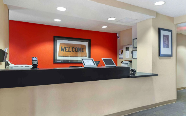 Extended Stay America Select Suites - Greenville - Airport