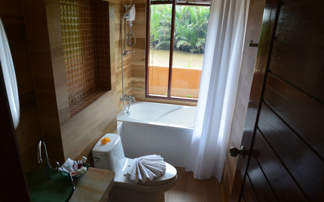 Sucholtee Resort