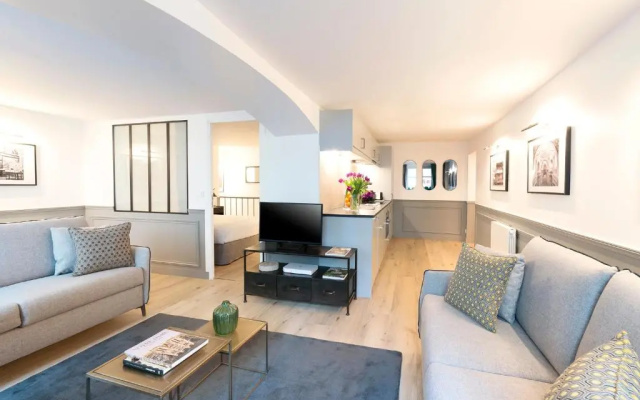 Livinparis - Luxury 4 Bedrooms Le Louvre I