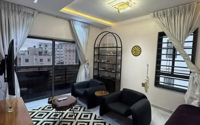 Cantec Apartment