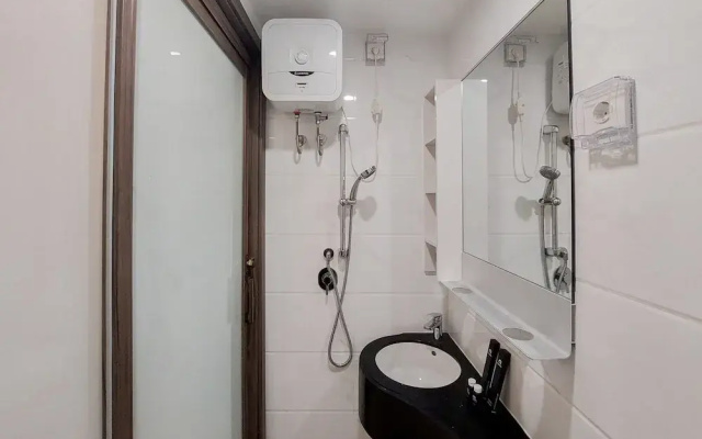 Elegant And Comfortable Studio Sky House Bsd Apartment