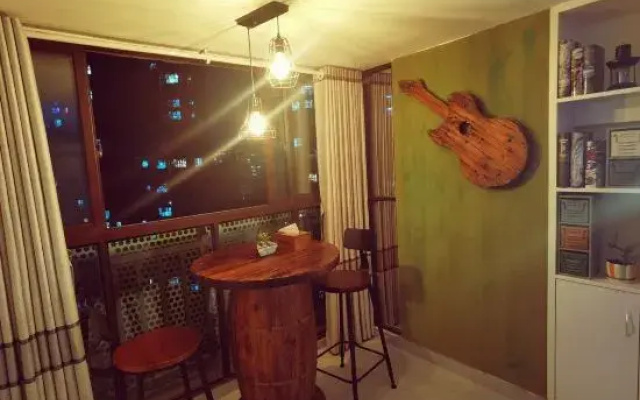 Jiujiang Sanqiu Homestay