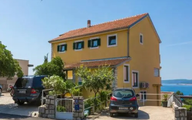 Apartments Neno 1