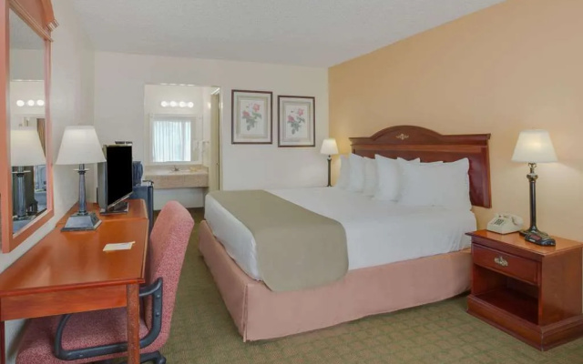 Days Inn Asheville West