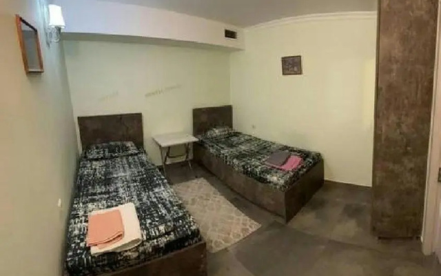 Standard Twin room (twin beds) · Voyage Hostel — photo 2