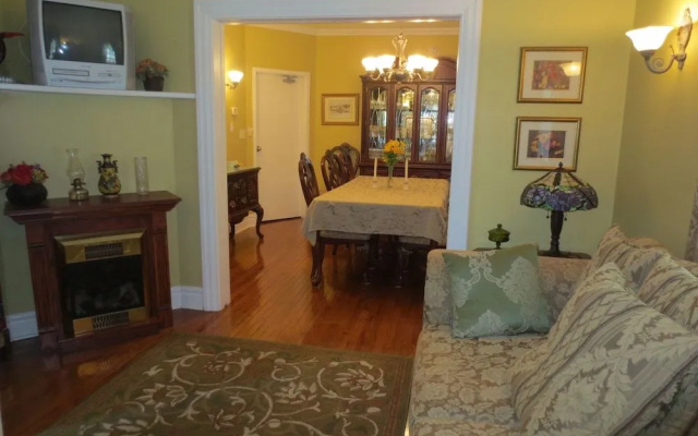 Accommodations Niagara Bed and Breakfast
