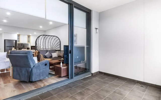 A21 Darling Harbour 2 BDR APT