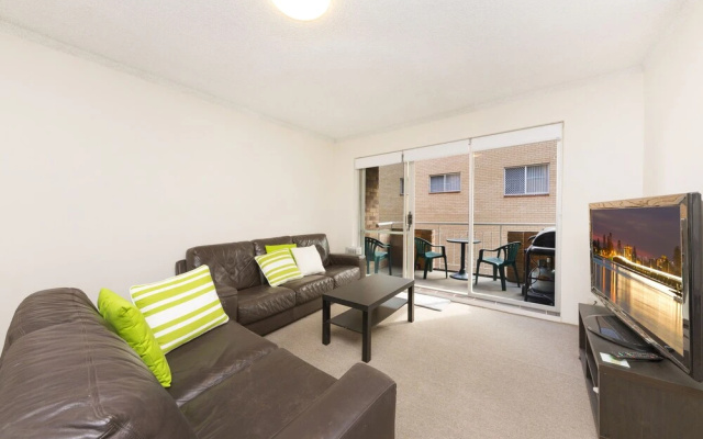 Dolphin Court unit 1