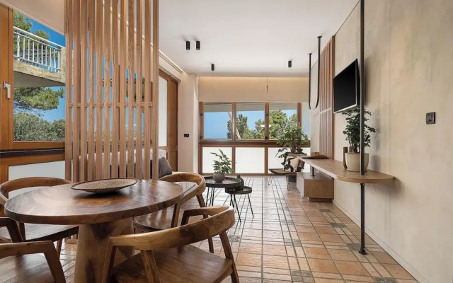 Xenios Dias Apartments