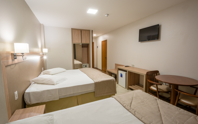 Hotel Fioreze Origem