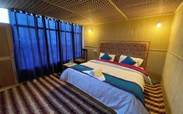 Alpine Cottage Pangong