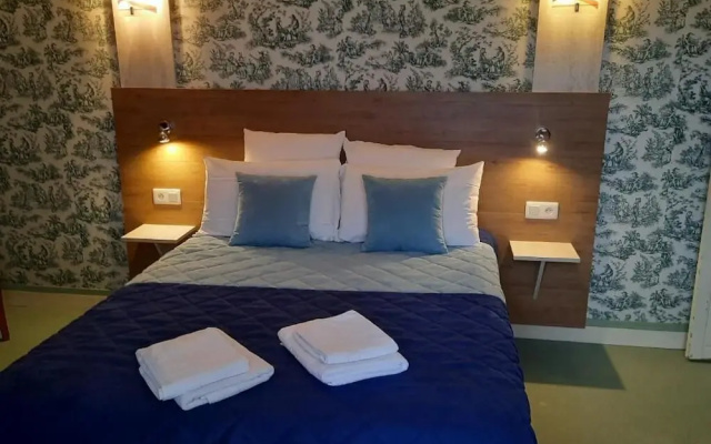 Hotel Le Manoir De La Barbacane
