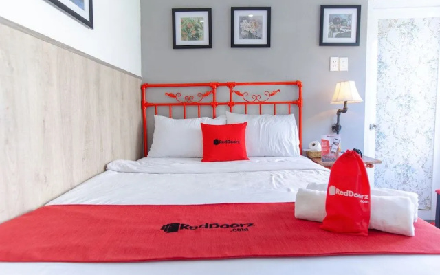 Reddoorz @ Trung Son Residence 2