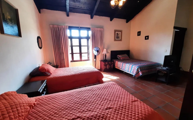 Casa de la Alameda