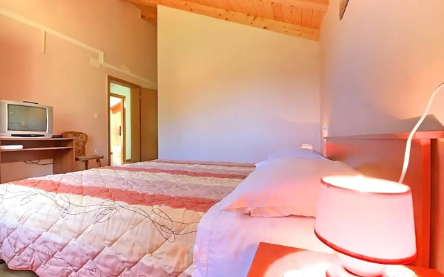 Two-Bedroom Apartment in Pomjan