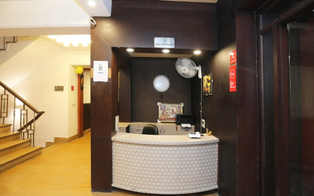 Super Hotel O The Avenue Residency