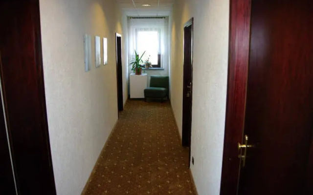 Landhotel Goldener Löwe mit Pension Am Taurastein