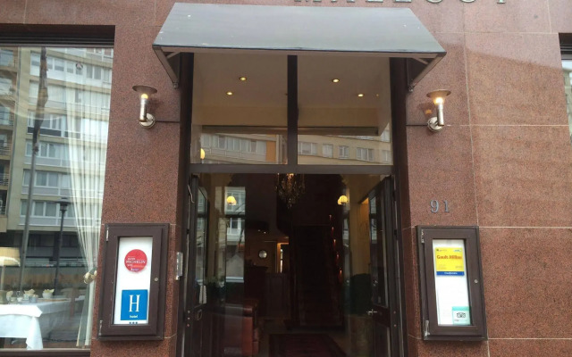 hotelImage