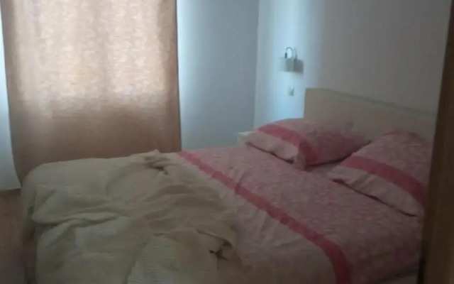 Cozy Vodice Garden Apartments With Terrace and BBQ