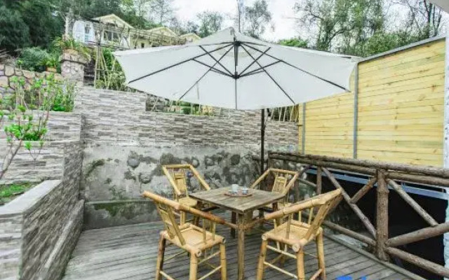 Jingye Mountainside Homestay