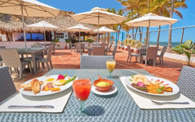 Kokobay Hotel