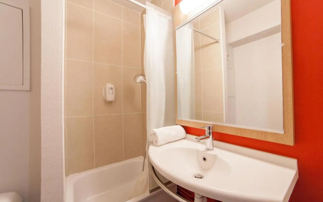 B&B HOTEL Evry Lisses (2)