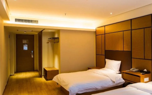 JI Hotel Nanchang Eight One Square