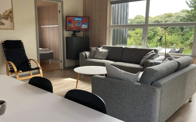 Quaint Holiday Homein Hjørring With Whirlpool