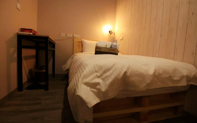 Nys Loft Hotel - Hostel