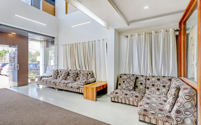 Treebo Atithi Comforts, 1 Km From Nisargadhama Forest