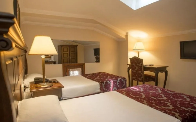 The Liwan Hotel