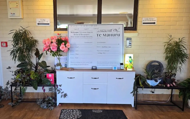 Te Mahuru Retreat