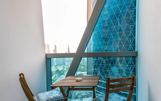Lux BnB Studio DIFC
