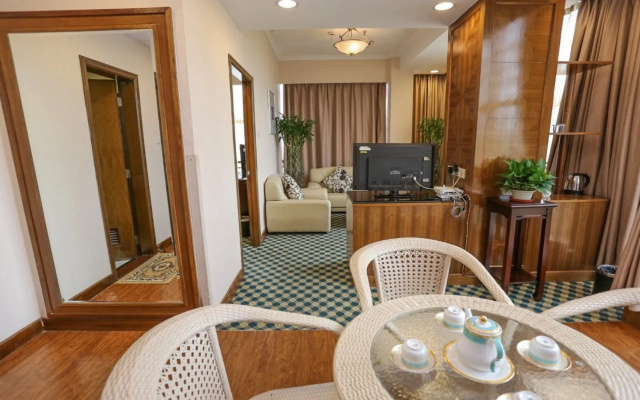 Guangzhou Southern Airlines Pearl Business Hotel