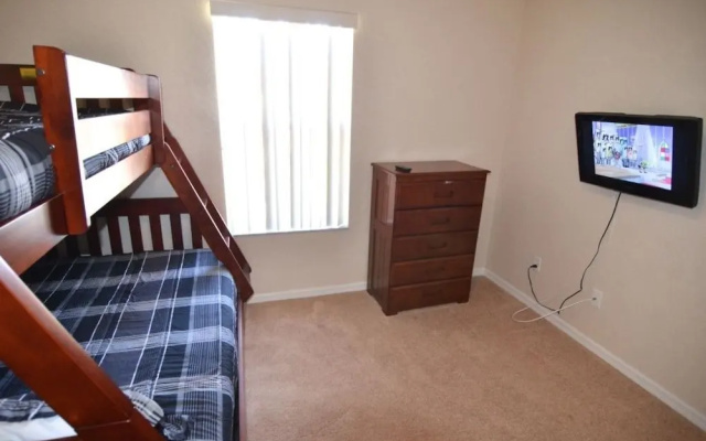 Amazing Townhome! Regal Palms - 745LAM