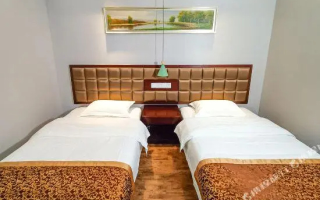 Xiangshan Holiday Hotel
