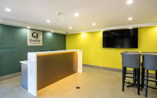 Quality Inn