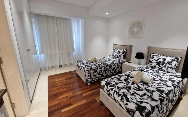 Luxury 6 bedrooms villa in Cyprus