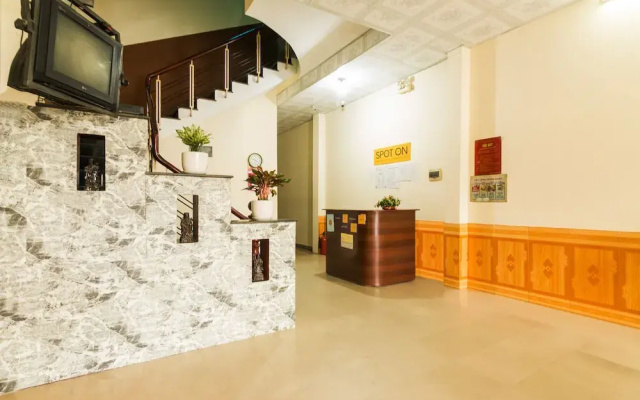 Oyo 677 Ngoc Ly Motel