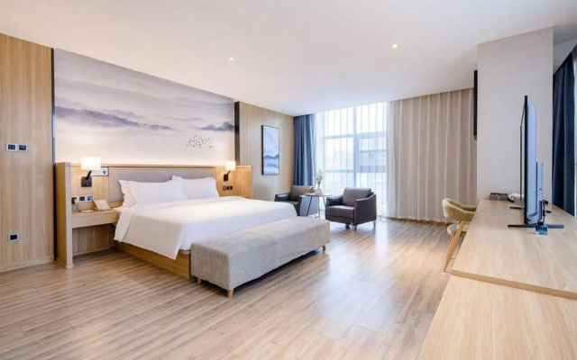 H Hotel (Yinchuan Xinhua East Street)